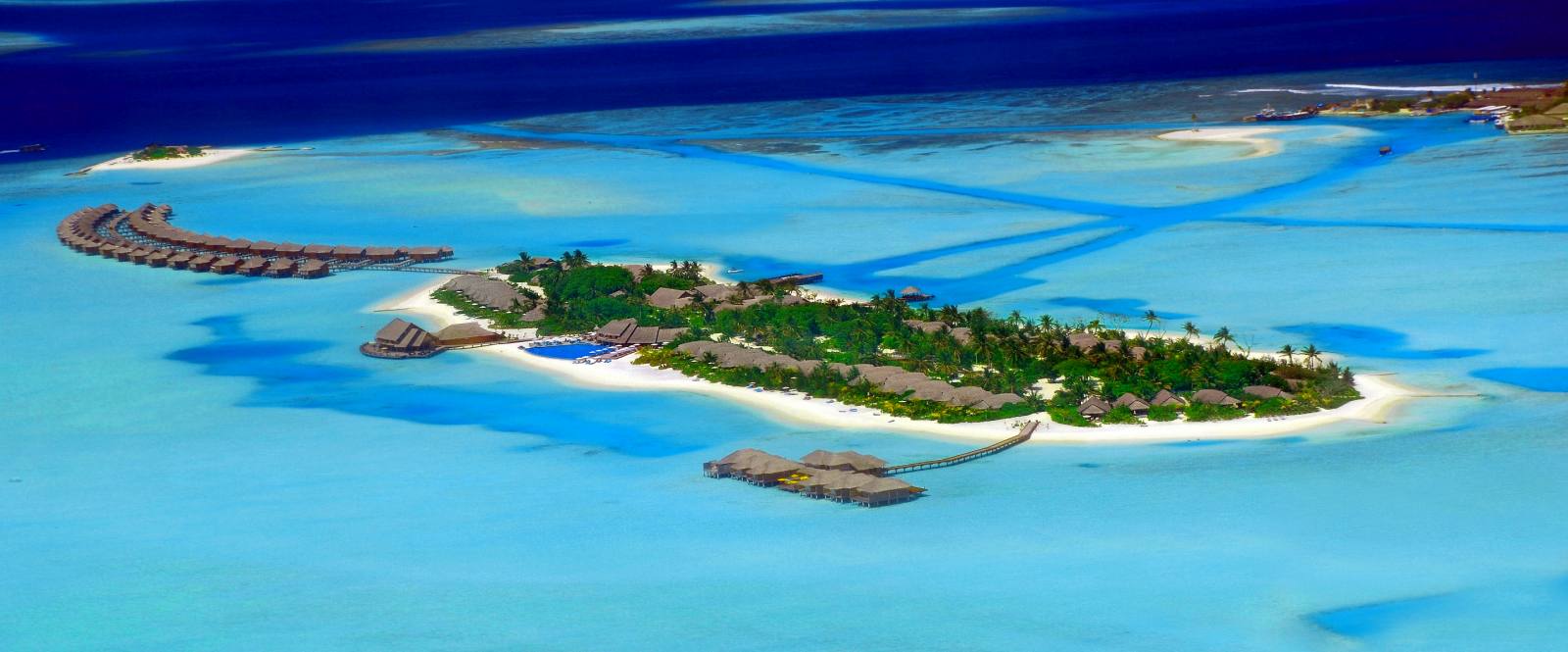 Anantara Dhigu Resorts & Spa
